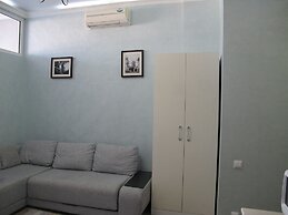 Apartment on Bulvar Nadezhd Apt. 305