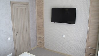 Apartment on Bulvar Nadezhd Apt. 305