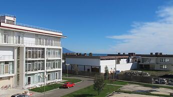 Apartment on Bulvar Nadezhd Apt. 306
