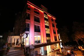 Bayraktar Hotel