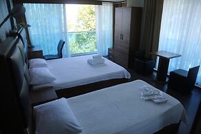 Bayraktar Hotel