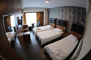 Bayraktar Hotel