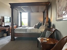 The Corbet Arms