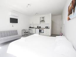 Guest House Lovely Swan