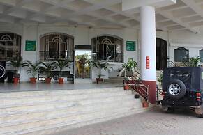 Hotel Pooja International