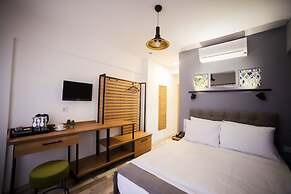 Set Ozer Hotel