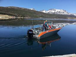 Senja Arctic Lodge AS