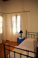 Nisyros Amallos House