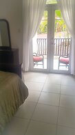 2 Bdrm Apartment at Runaway Bay