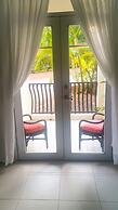 2 Bdrm Apartment at Runaway Bay