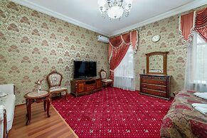 Art Suites on Deribasovskaya 10