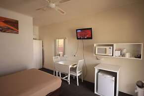 Aromet Motor Inn
