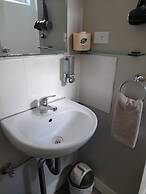Aromet Motor Inn