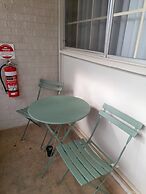 Aromet Motor Inn