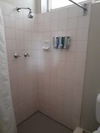 Aromet Motor Inn