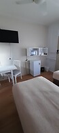 Aromet Motor Inn