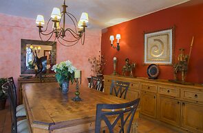 Casa Romance Escondido