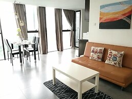5 Pax Empire Soho by SYNC