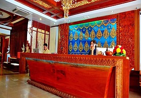 Chanthapanya Hotel