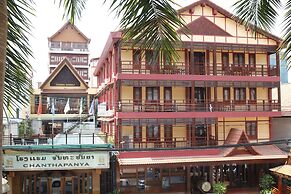 Chanthapanya Hotel