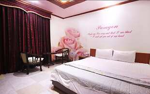 Paragon Motel