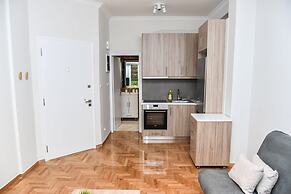 Modern  Apartment at Exarchia 1 bed 2 pers