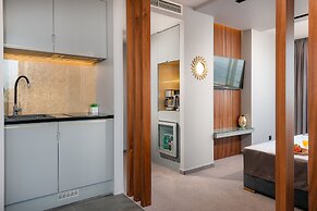 Royal Suites Sky