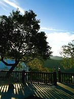 Fong Chou Cottage