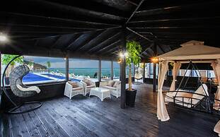 Bato Resort