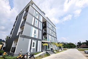 Living at Sphere Apartment - Family room