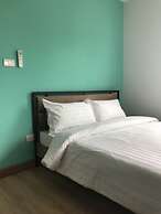 Living at Sphere Apartment - Family room