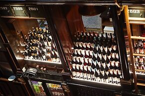 Counting House