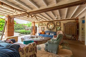 Latica Lodge
