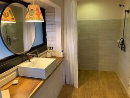 Latica Lodge