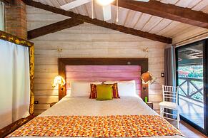 Latica Lodge