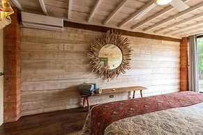 Latica Lodge