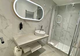 RIOSHOUSE Henley