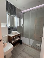 RIOSHOUSE Henley