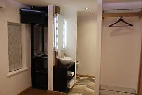 RIOSHOUSE Henley