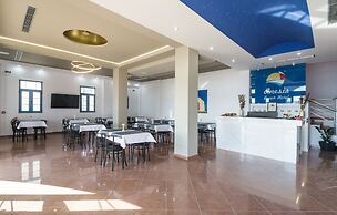 Anesis Hotel