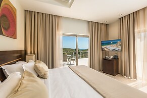 Caneiros Luxury House & Suites