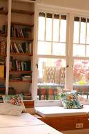 Aloha Hostel