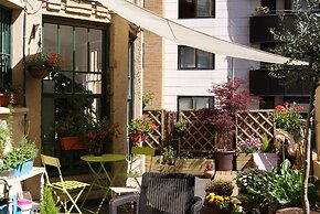 Aloha Hostel