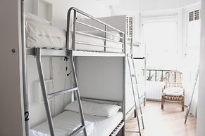 Aloha Hostel