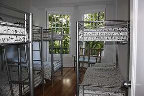 Aloha Hostel