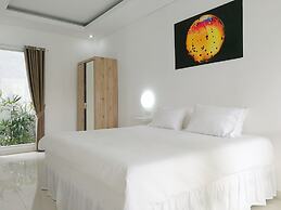The Bali Bubble