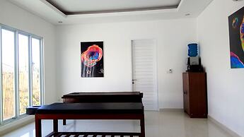 The Bali Bubble