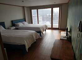The View Hostel
