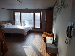 The View Hostel