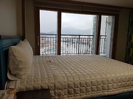The View Hostel